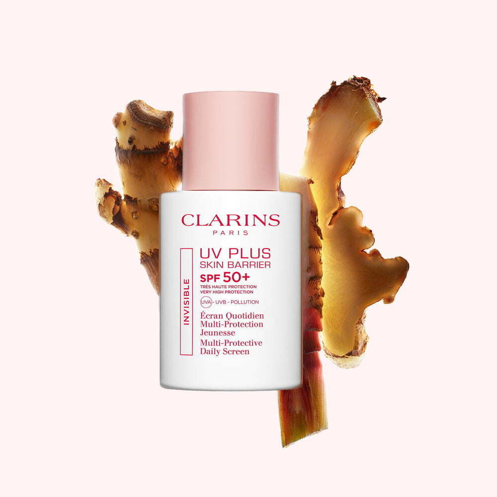 Packshot of Clarins UV Plus Daily Screen sun blocker in front of ginger slices, highlighting its key natural ingredient.