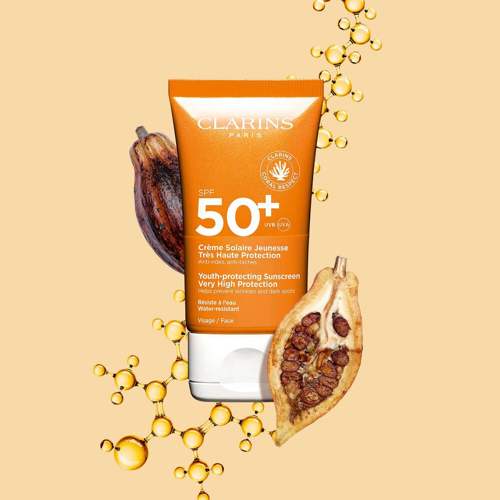 Youth-protecting Sunscreen High Protection SPF50+