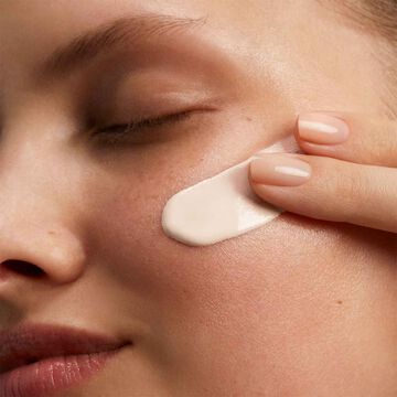 UV PLUS [5P] Anti-Pollution SPF 50 Beige