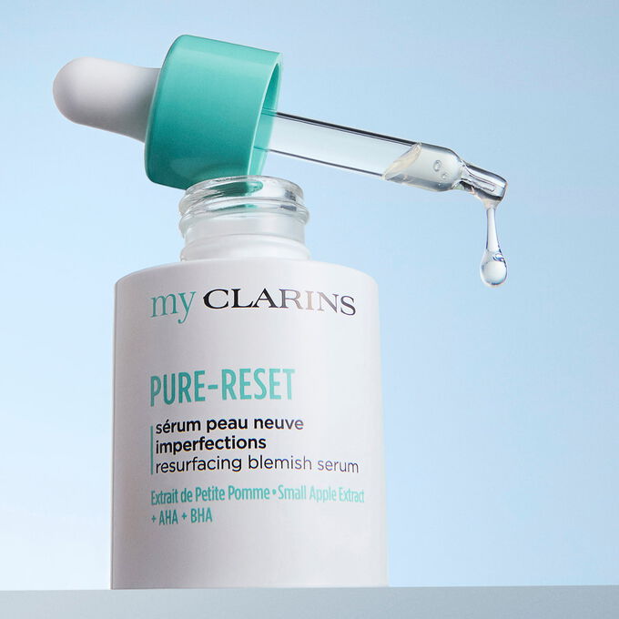 Pure-Reset Resurfacing Blemish Serum with organic apple extract