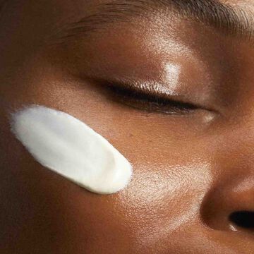 UV PLUS [5P] Anti-Pollution SPF 50 Translucent