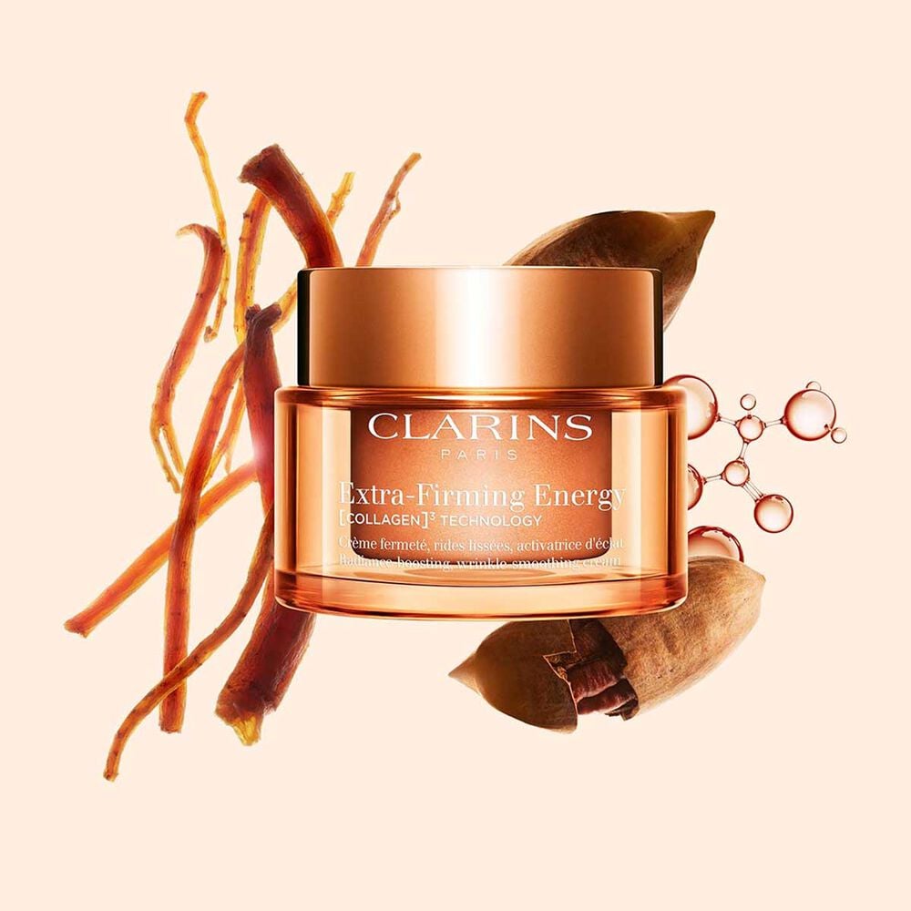 Packshot of Extra-Firming Energy cream by Clarins next to Red Ginseng, Collagen molecule, Mitracarpu on a beige background
