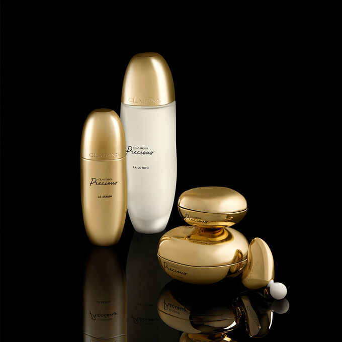 Packshot of Clarins Precious Luxury skincare range that compose the perfect anti-ageing routine.