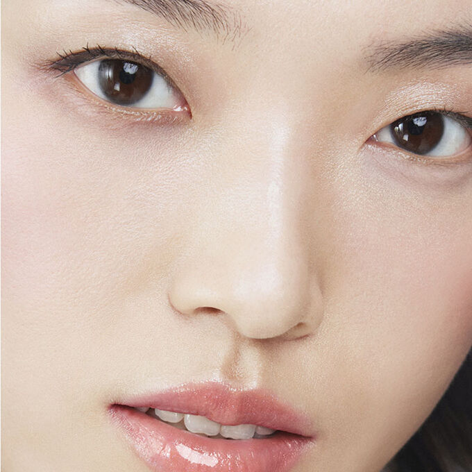 Sakura Fix Make Up