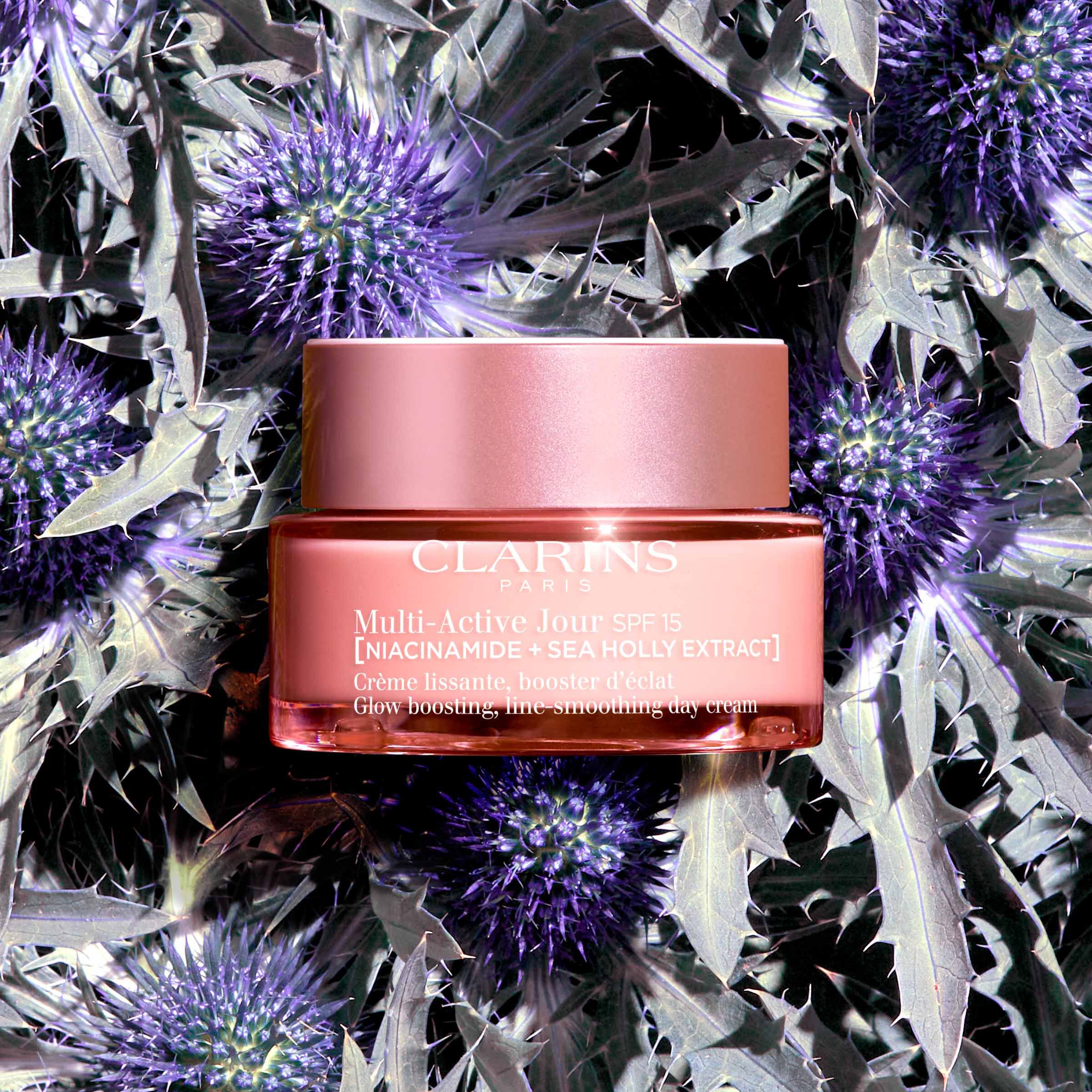 Multi-Active Day Cream SPF 15 | Niacinamide Face Cream | CLARINS® UK