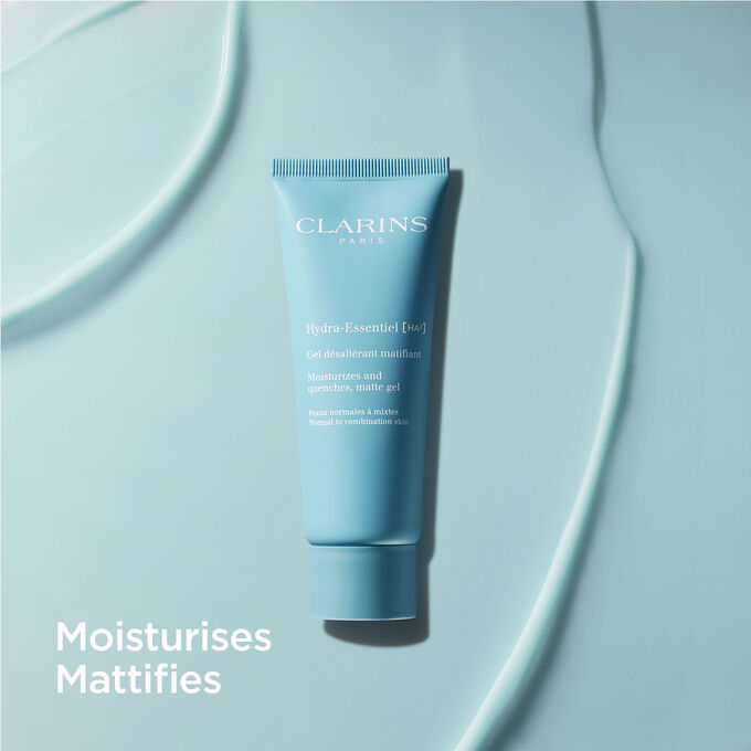 Image shows Clarins Hydra-Essentiel Matte Gel, a daytime face gel enriched with hyaluronic acid that hydrates and mattifies.