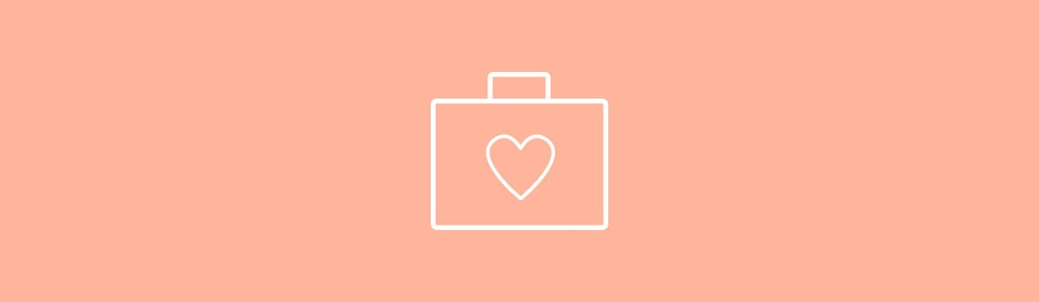 Guide to postpartum gifts and skin care