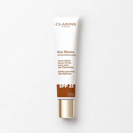 Skin Illusion Tinted Moisturizer packshot, that provides a light coverage and glowy finish