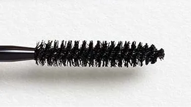 Supra Volume mascara's brush, for a thicker lashes effect