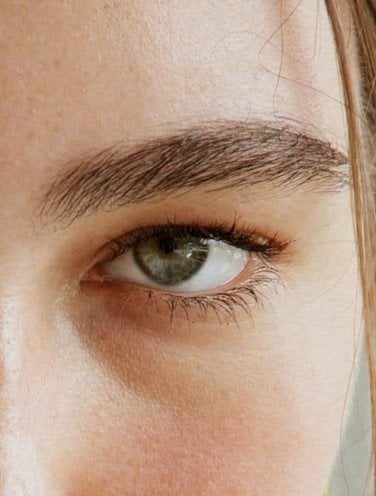 Hooded eyes Hooded eyes