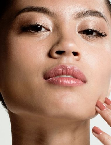 Tinted moisturisers for perfecting, covering & making skin glow 