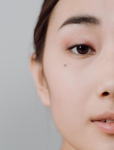 Woman with natural make-up Woman with natural make-up